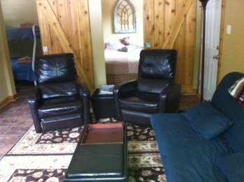 Summit Creek Cabins | Crowsnest Hwy, Coleman, AB T0K 0M0, Canada | Phone: (403) 563-8347