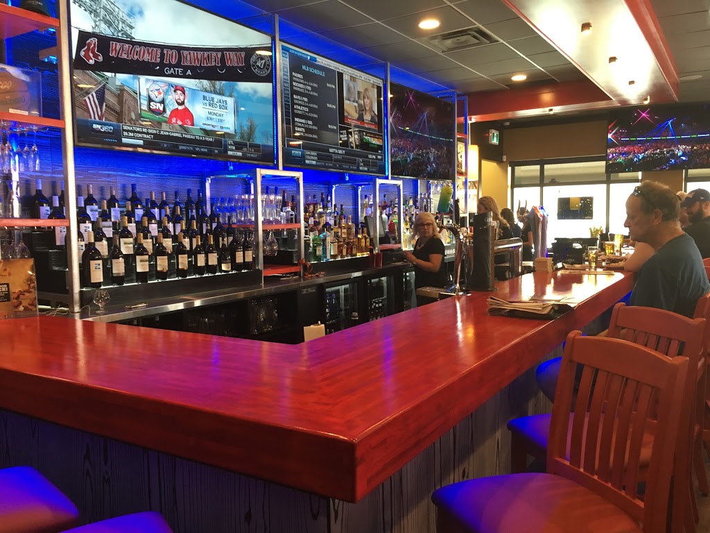 St. Louis Bar & Grill | 30 45th St S, Wasaga Beach, ON L9Z 0A6, Canada | Phone: (705) 352-1491