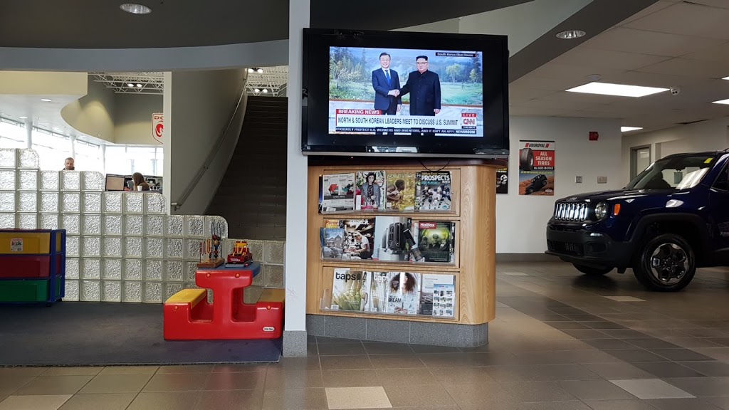 Halifax Chrysler Dodge | 12 Lakelands Blvd, Halifax, NS B3S 1S8, Canada | Phone: (902) 455-0566