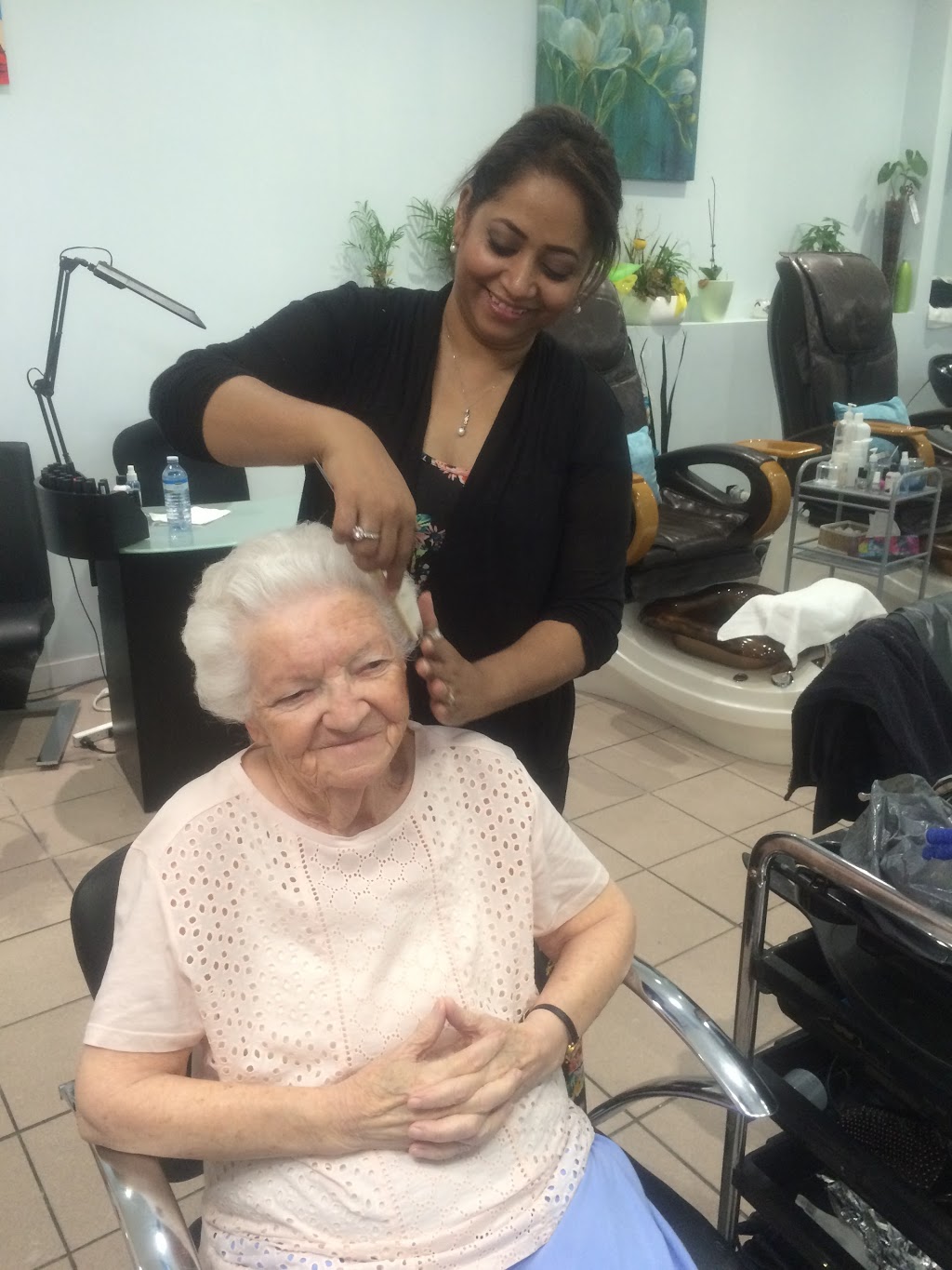 Genesis spa and Salon | 3003 Danforth Ave unit 25, Toronto, ON M1K 3C5, Canada | Phone: (416) 693-4141