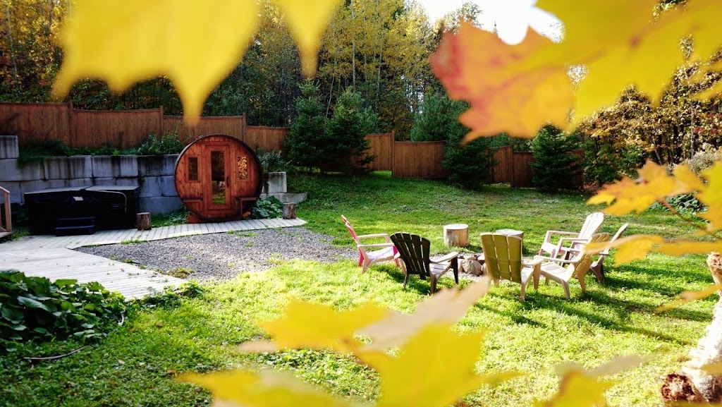 Le Naturo Sauna et Spa | 505 Av. du Lac Cloutier S, Sainte-Béatrix, QC J0K 1Y0, Canada | Phone: (514) 966-4165