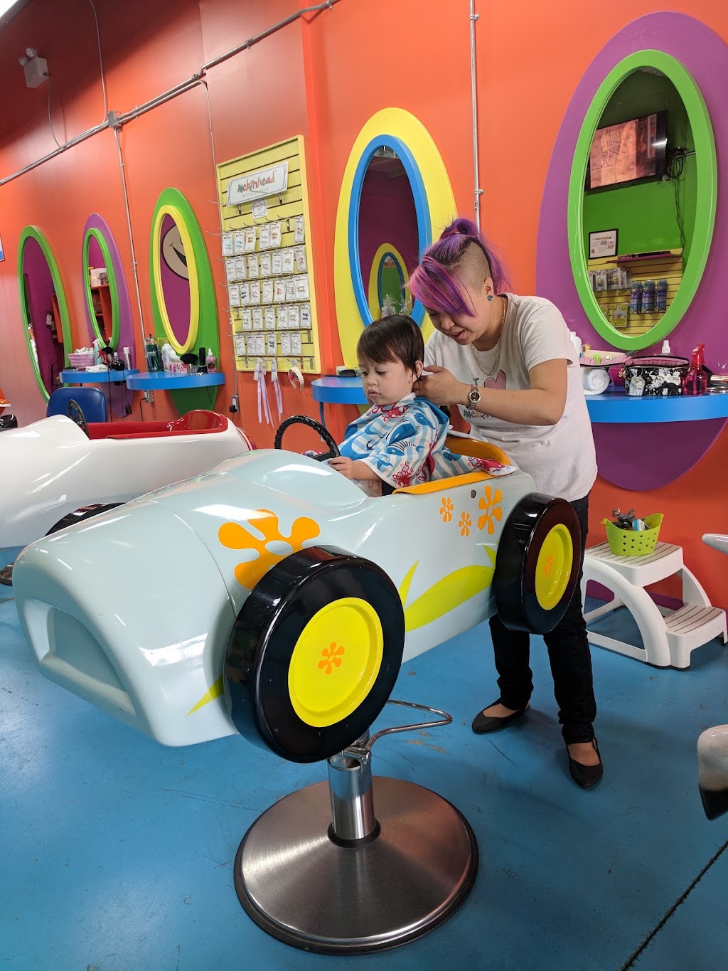 Melonhead Childrens Hair Care | 483 Dundas St W, Oakville, ON L6M 4M2, Canada | Phone: (905) 257-7887