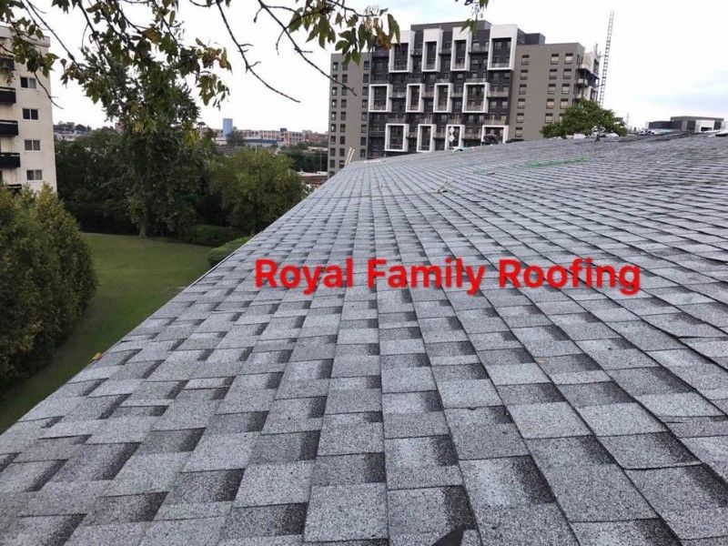 Royal family roofing | 122 Brookmill Blvd, Scarborough, ON M1W 2K5, Canada | Phone: (647) 968-5801