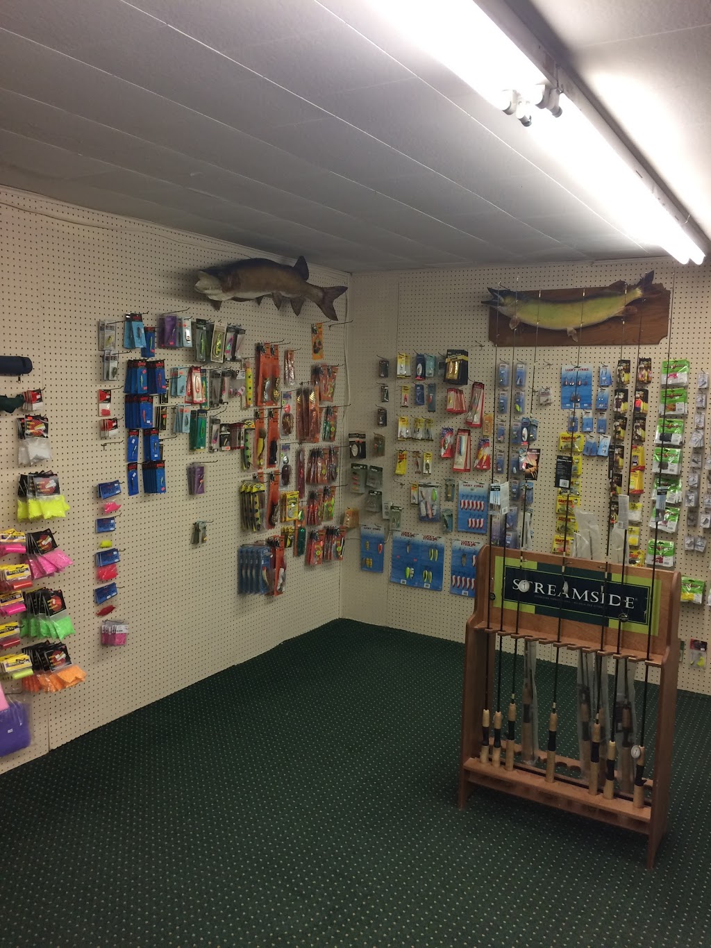 Huronia Bait | 1721 Heron Dr, Waubaushene, ON L0K 2C0, Canada | Phone: (705) 538-2573