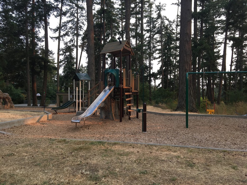 Marigold Park | 1080 Iris Ave, Victoria, BC V8Z 2M8, Canada | Phone: (250) 475-5522