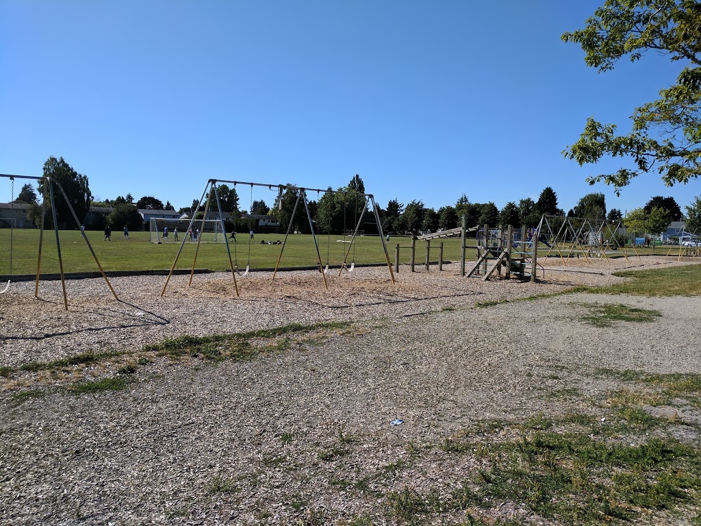 Ladner Elementary | 5016 44 Ave, Delta, BC V4K 1C1, Canada | Phone: (604) 946-4158