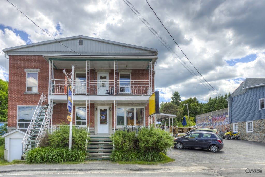 Auberge De St-Fortunat Enr | 109 PRINCIPALE, Saint-Fortunat, QC G0P 1G0, Canada | Phone: (819) 344-5603