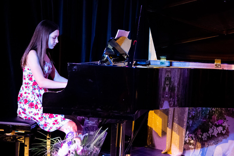 Ava Music & Art Centre Ltd. | 734 Marine Dr, North Vancouver, BC V7M 1H3, Canada | Phone: (604) 990-3541