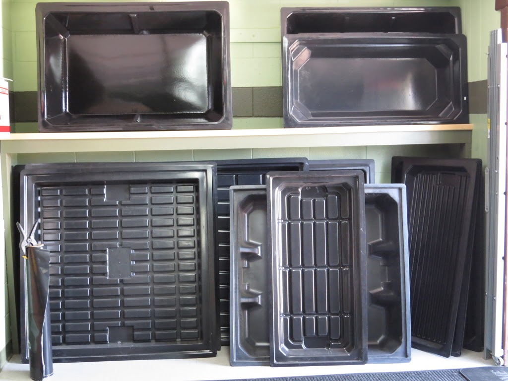 Bobs Grow Mart | 2255 RR 20 unit 3, Welland, ON L3B 5N5, Canada | Phone: (905) 892-2121