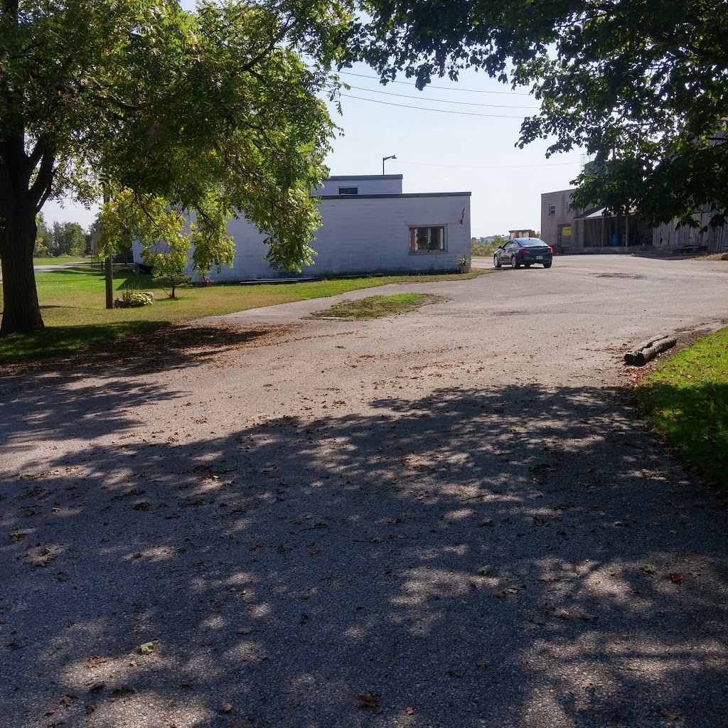 Centralia Farmers Supply Ltd | 263 Prince Arthur St, Centralia, ON N0M 1K0, Canada | Phone: (519) 228-6638