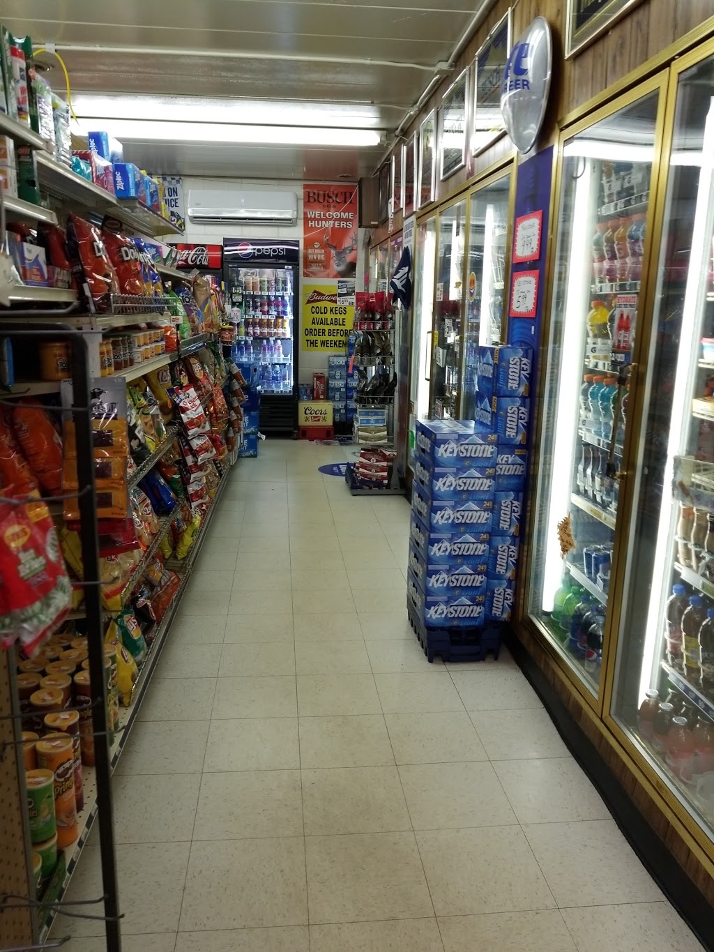 Memphis Party Store | 80183 Main St, Memphis, MI 48041, USA | Phone: (810) 392-2005