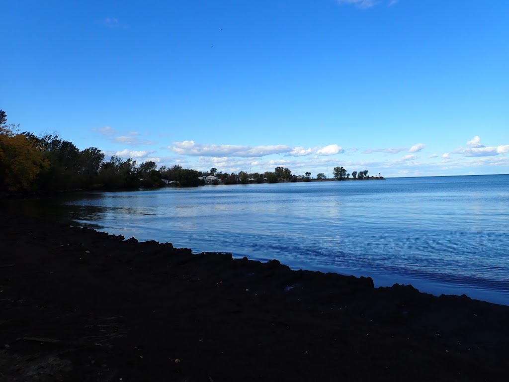 St. Catharines Spit | AT OUTER END OF MARINA BR, St. Catharines, ON L2M 7W8, Canada | Phone: (905) 935-5522