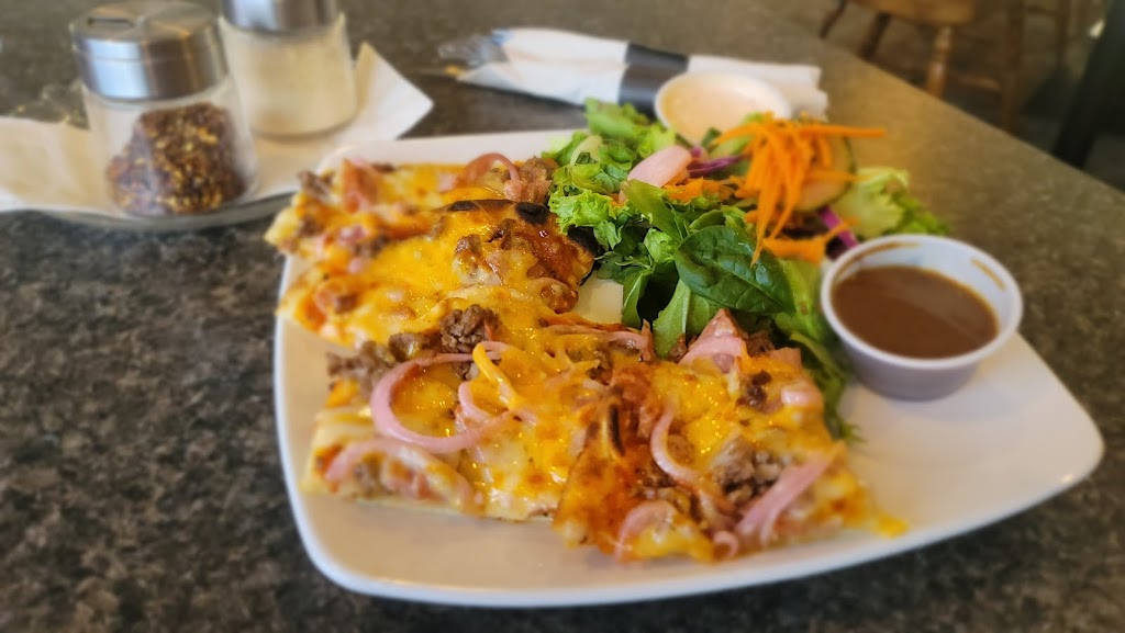 Clubhouse Casual | 2700 2 St S, Cranbrook, BC V1C 4H8, Canada | Phone: (778) 520-2522
