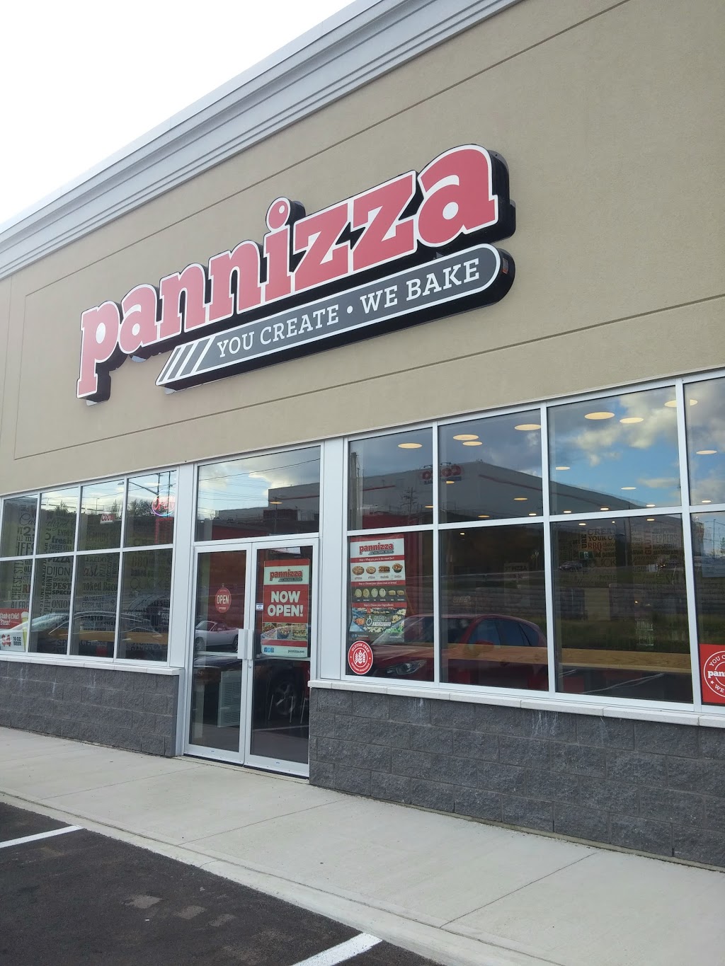 Pannizza | 30 Wyse St, Moncton, NB E1G 0Z5, Canada | Phone: (506) 383-8635