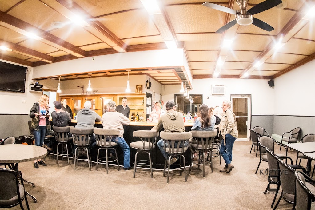 Warner Bar and Hotel | 102 4 Ave, Warner, AB T0K 2L0, Canada | Phone: (403) 642-2199