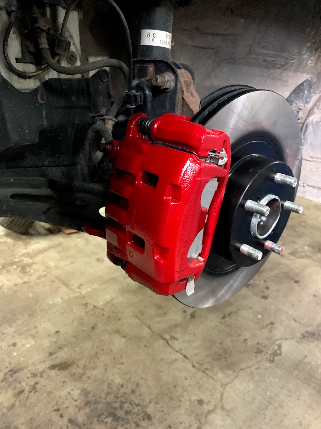 A Plus Automotive INC. | 8151 Bd Montréal-Toronto, Montréal-Ouest, QC H4X 1N1, Canada | Phone: (514) 553-3175
