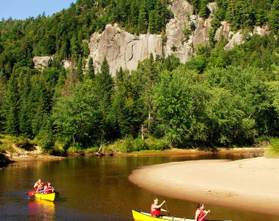 Tremblant Getaway | Allée du Sanctuaire, Mont-Tremblant, QC J8E 0C6, Canada | Phone: (514) 775-5976