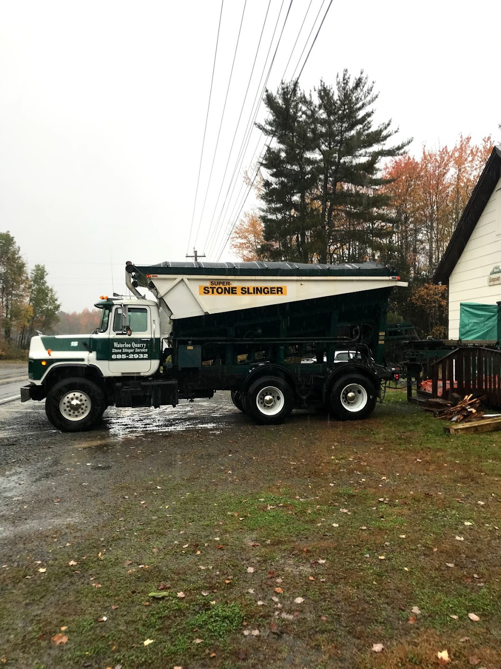 Gerald W. Veinot Excavation Co. Ltd. / Waterloo Quarry | 1060 Waterloo Rd, Waterloo, NS B4V 8L5, Canada | Phone: (902) 527-7280