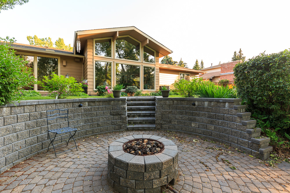 Shangarry Bed & Breakfast | 432 Wilderness Dr SE, Calgary, AB T2J 1Z2, Canada | Phone: (403) 271-5704
