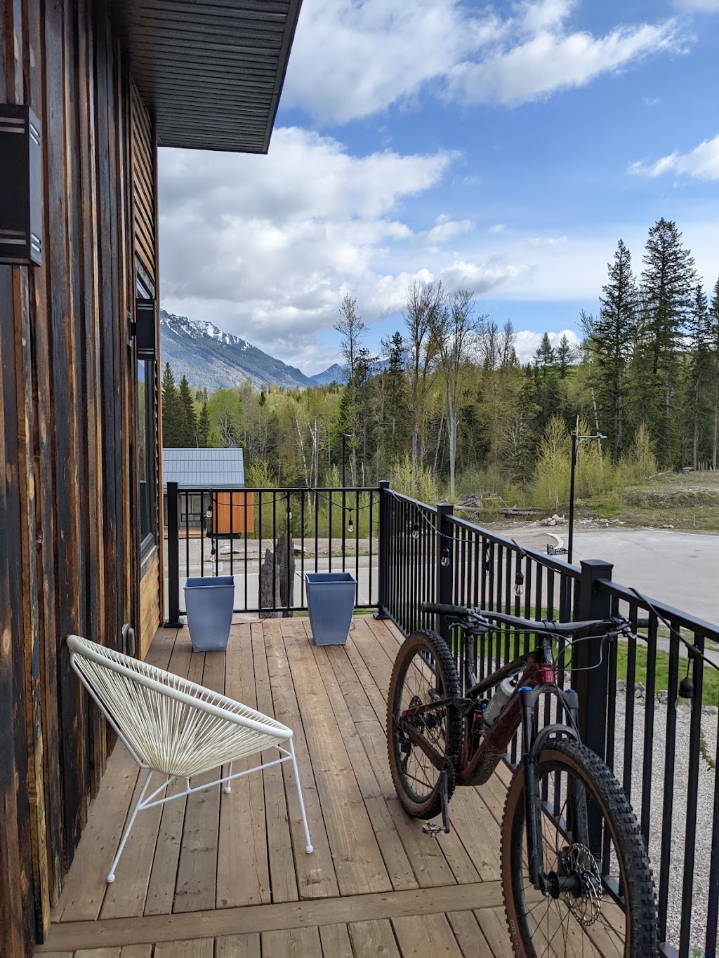 Blackstone Bed & Breakfast | 30 Piedmont Dr, Fernie, BC V0B 1M4, Canada | Phone: (250) 425-3637
