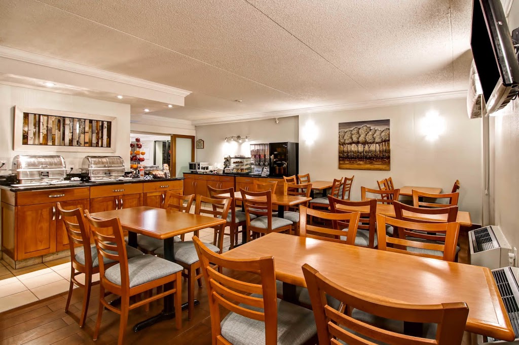Quality Inn | 2899 King St E, Kitchener, ON N2A 1A6, Canada | Phone: (519) 894-3500