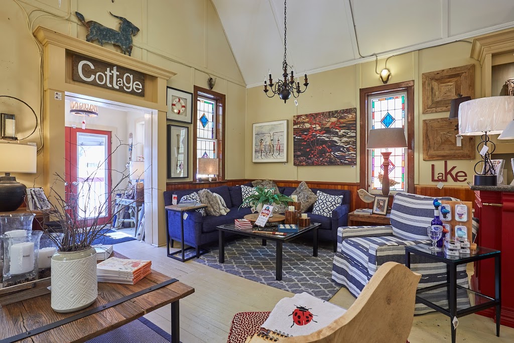 Rafters Of Muskoka | 3 Dickie St, Baysville, ON P0B 1A0, Canada | Phone: (705) 767-3093