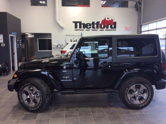 Thetford Chrysler | 435 Bd Frontenac E, Thetford Mines, QC G6G 1N5, Canada | Phone: (418) 335-2945