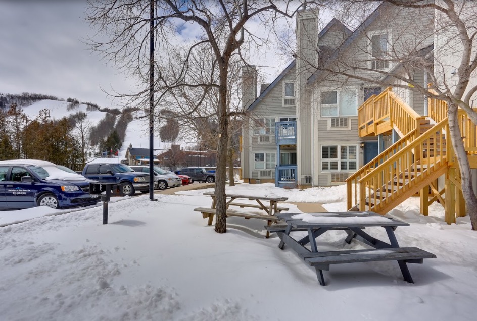 Mountain Springs Resort | 796468 Grey Road 19, The Blue Mountains, ON L9Y 0N6, Canada | Phone: (877) 368-2583