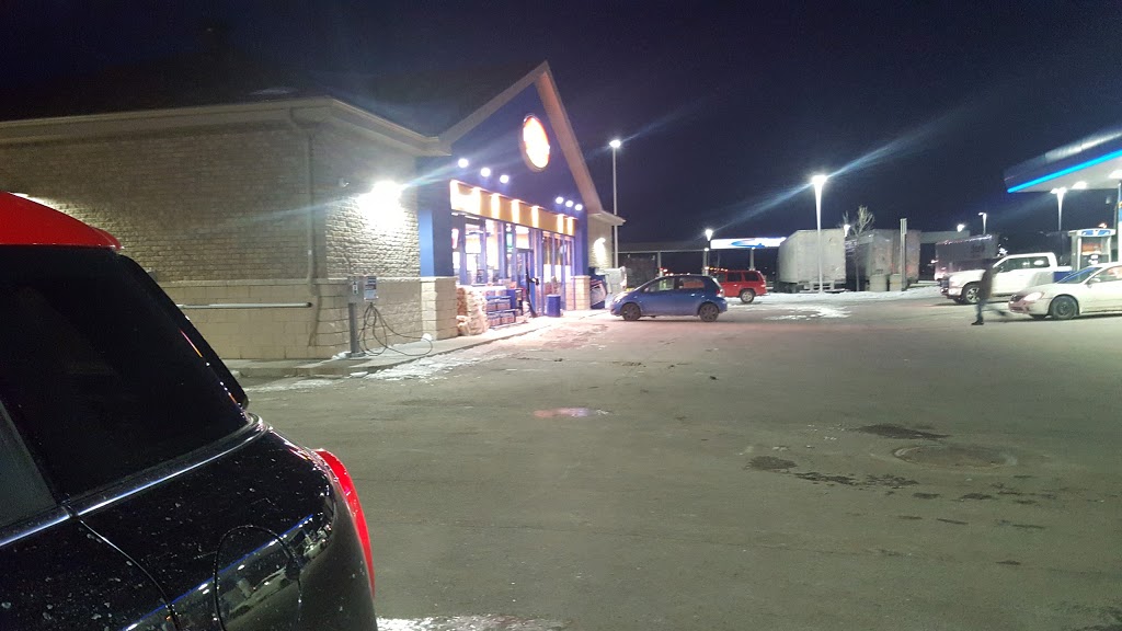 Ultramar | 2461 Rue Henry-Ford, Vaudreuil, QC J7V 0R9, Canada | Phone: (450) 510-4004
