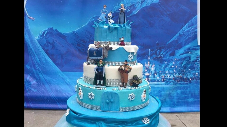 Marie fancy cake creations | 52 Hansen Rd N, Brampton, ON L6V 2J5, Canada | Phone: (647) 773-3843