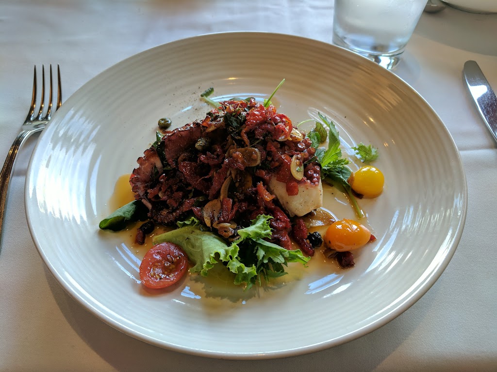 Janet Lynns Bistro | 677 Belmont Ave W, Kitchener, ON N2M 1N8, Canada | Phone: (519) 725-3440