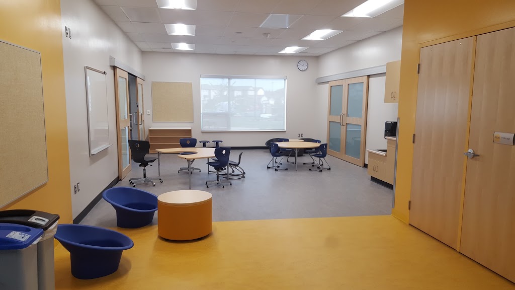 Ernest Lindner School | 1087 Hampton Cir, Saskatoon, SK S7R 1E9, Canada | Phone: (306) 683-7560
