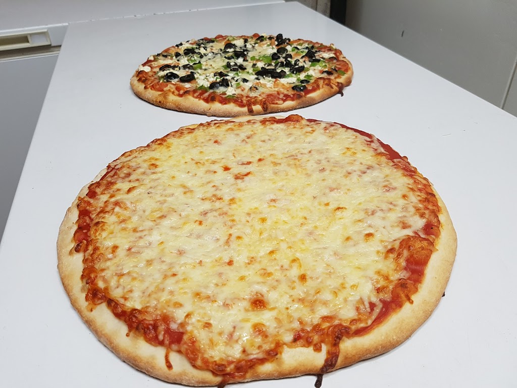 Sultan Pizza | 260 Blue Forest Dr, London, ON N6G 3J7, Canada | Phone: (519) 474-1400
