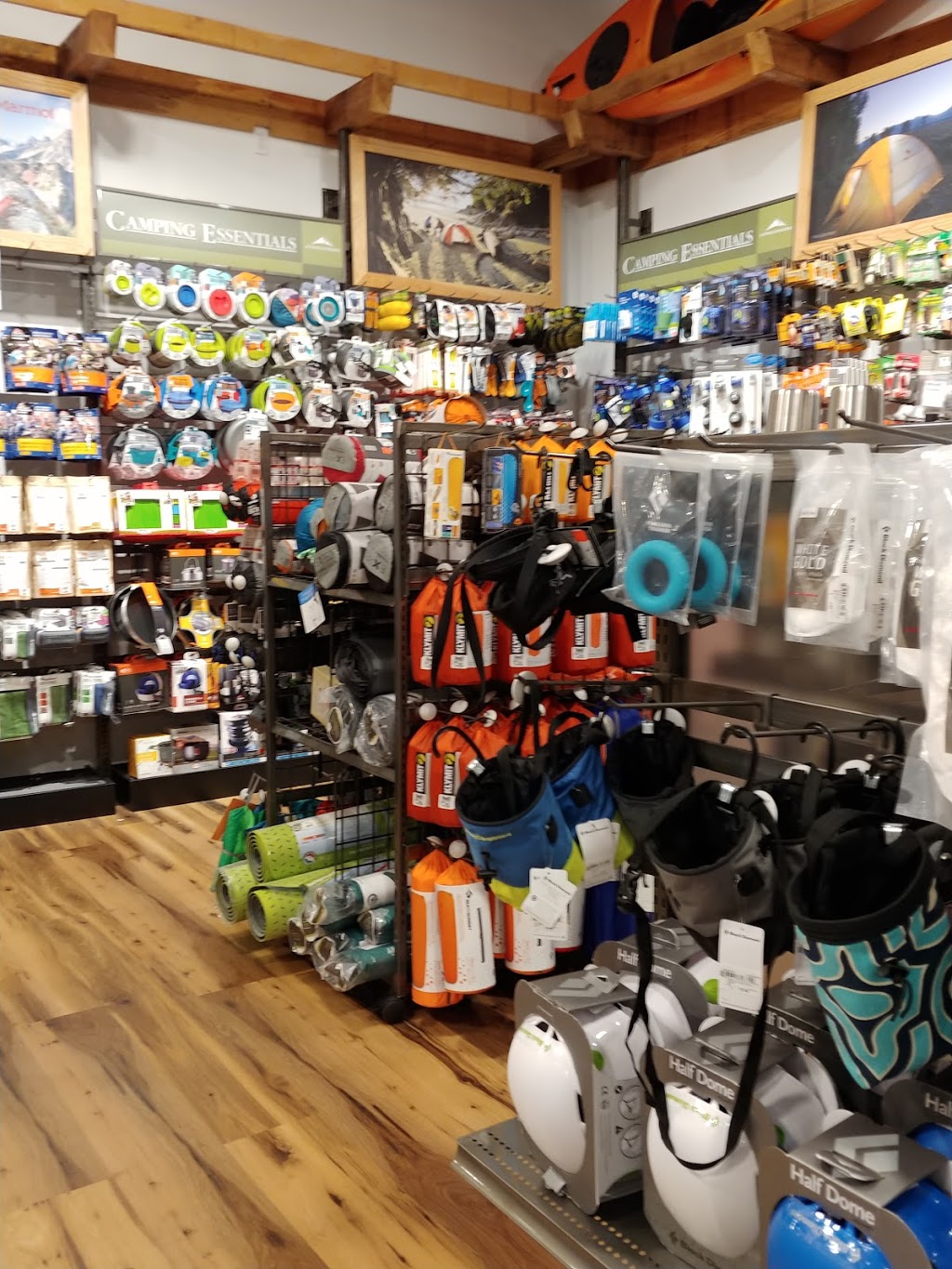 Atmosphere Park Royal | 1100 Park Royal S #06a, West Vancouver, BC V7T 1A1, Canada | Phone: (604) 922-0388