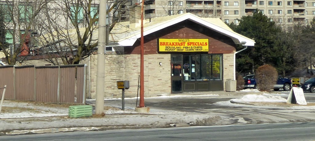 Wallys Restaurant | 3480 Hurontario St, Mississauga, ON L5B 4M1, Canada | Phone: (905) 279-0975