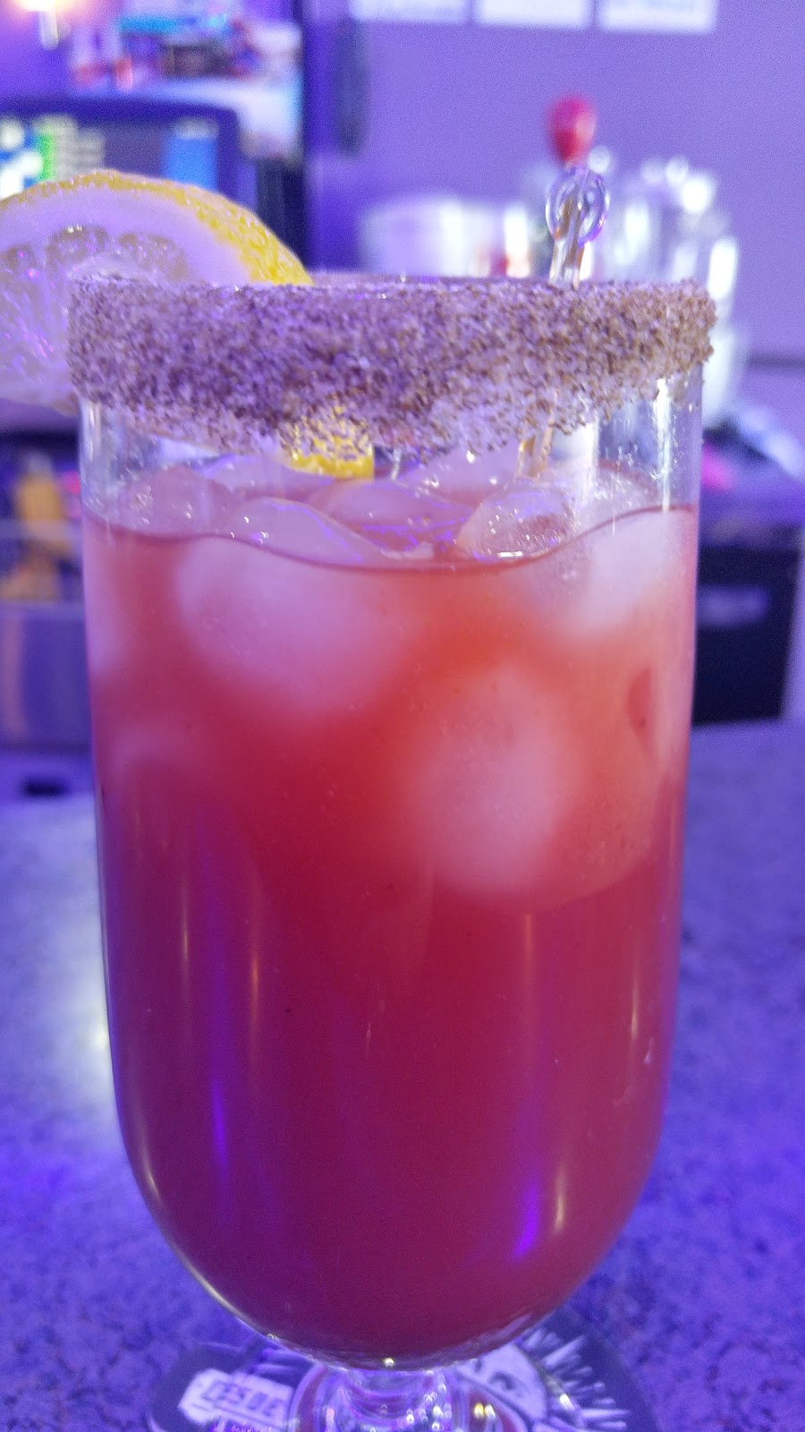 Bar LExcuse | 9160 Rue Airlie, LaSalle, QC H8R 2A5, Canada | Phone: (514) 366-1363