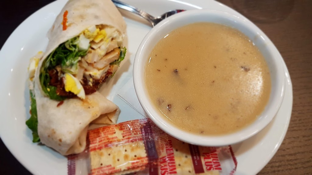 Stacked Pancake & Breakfast House Wasaga Beach | 1890 Mosley St #5, Wasaga Beach, ON L9Z 1Z4, Canada | Phone: (705) 429-5555