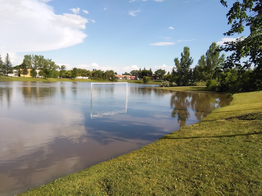 Eastview Middle School | 3929 40 Ave, Red Deer, AB T4N 2W5, Canada | Phone: (403) 343-2455