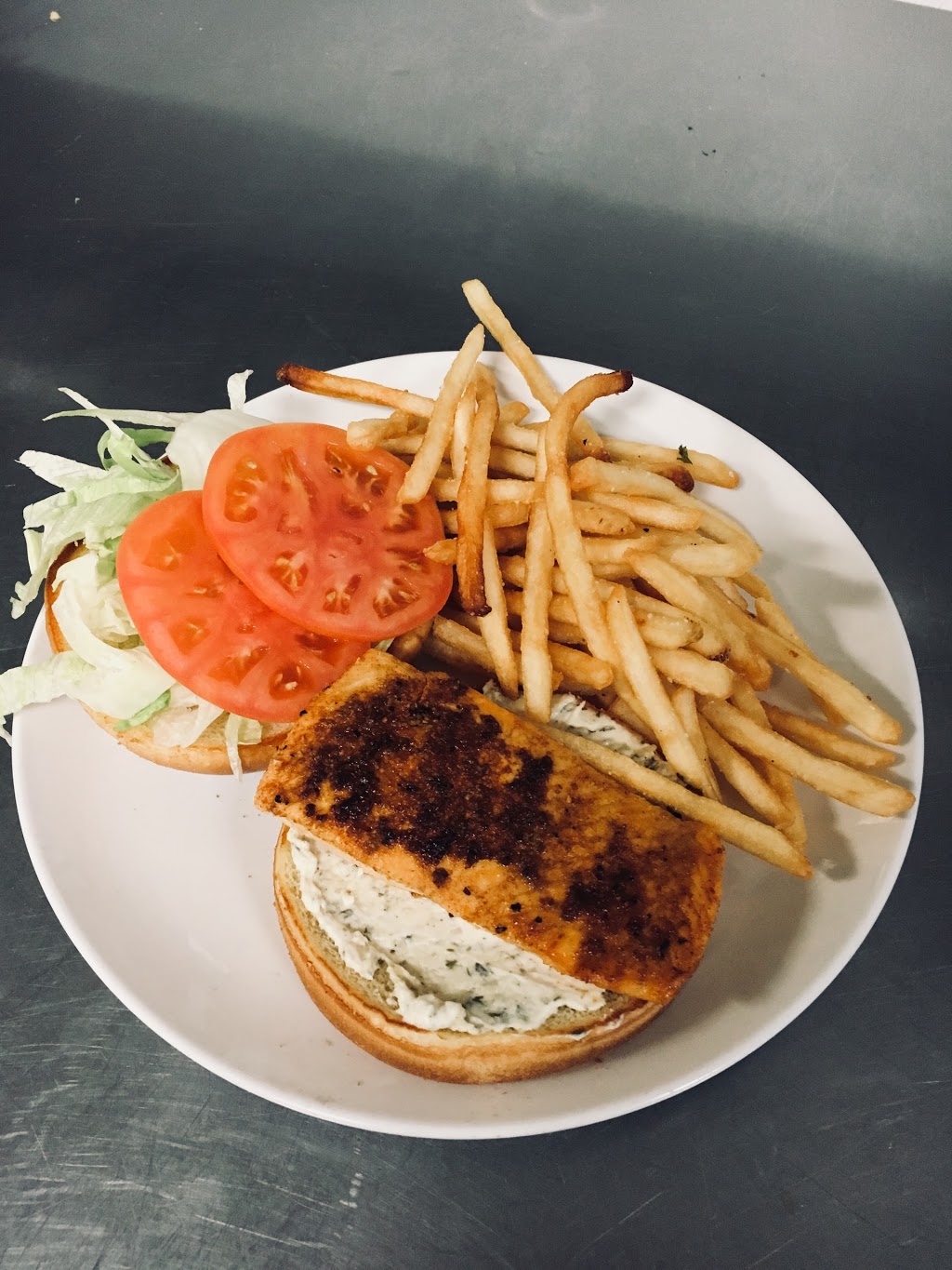 Darrels Steak and Seafood | 5078 Lapeer Rd, Kimball, MI 48074, USA | Phone: (810) 990-8935