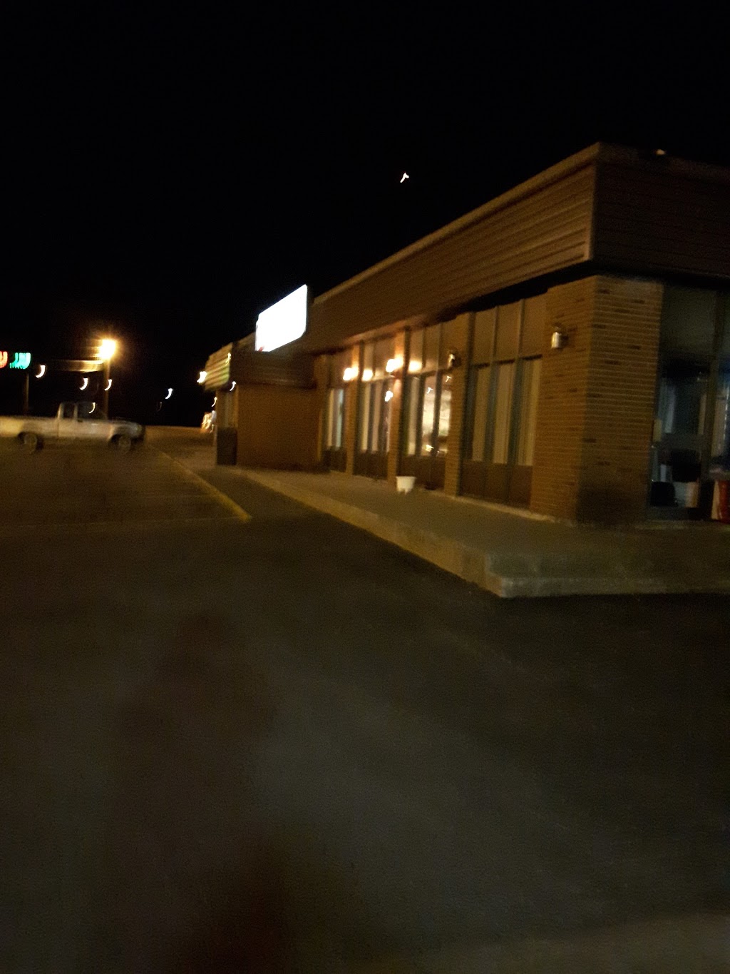 Restaurant Marcel Truck Shop | 306 Chemin Ridge, Saint-Bernard-de-Lacolle, QC J0J 1V0, Canada | Phone: (450) 246-3443