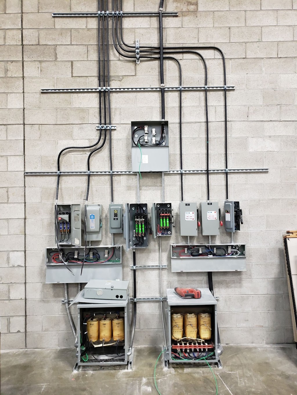CBK Electric | 72 Laurel Ave, Etobicoke, ON M9B 4T2, Canada | Phone: (647) 624-3087