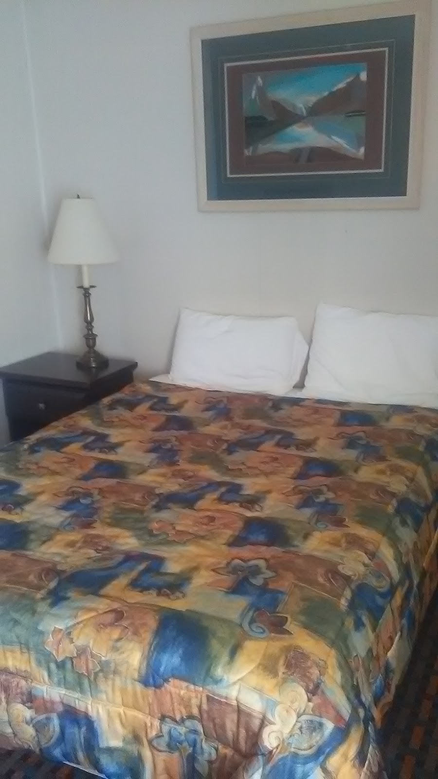 Frontiersman Motel | 35 Main St N, Latchford, ON P0J 1N0, Canada | Phone: (705) 676-2424