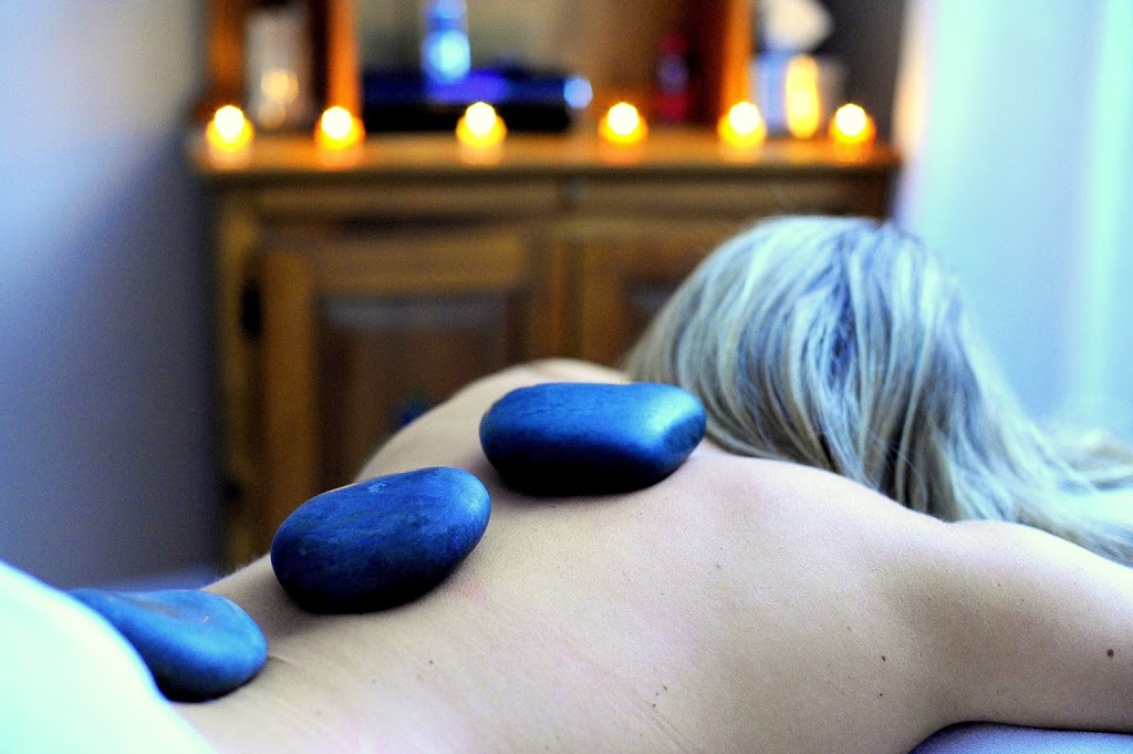 Salon beauté perfection | 1891 Rue Doucet, Varennes, QC J3X 1G1, Canada | Phone: (514) 983-9619