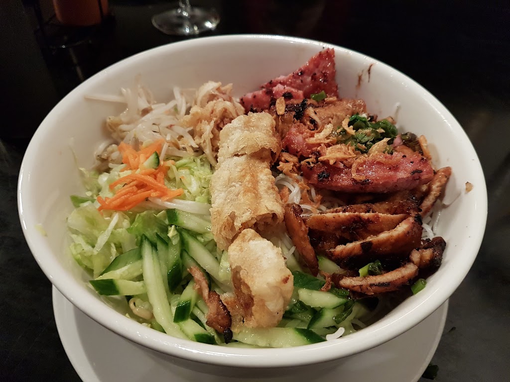 Bamboo Chopsticks Vietnamese Restaurant | 207-3608 Carrington Rd, Westbank, BC V4T 3K7, Canada | Phone: (778) 754-5589