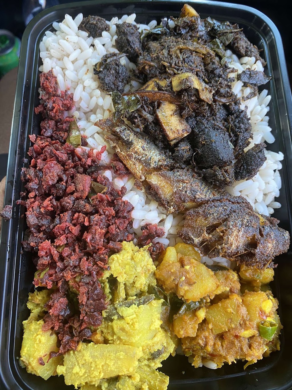 Vazhiyoram Restaurant | 621 King St E, Oshawa, ON L1H 1G3, Canada | Phone: (289) 240-2900