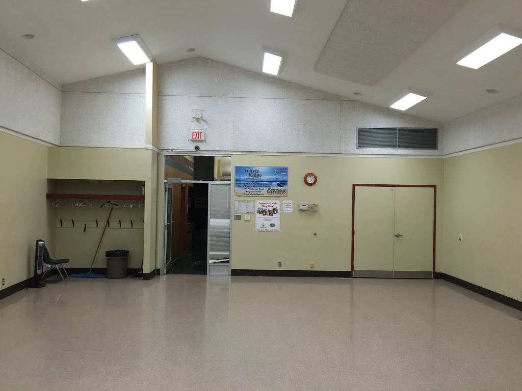 Whyte Ridge Community Centre | 170 Fleetwood Rd, Winnipeg, MB R3Y 1R3, Canada | Phone: (204) 487-3042