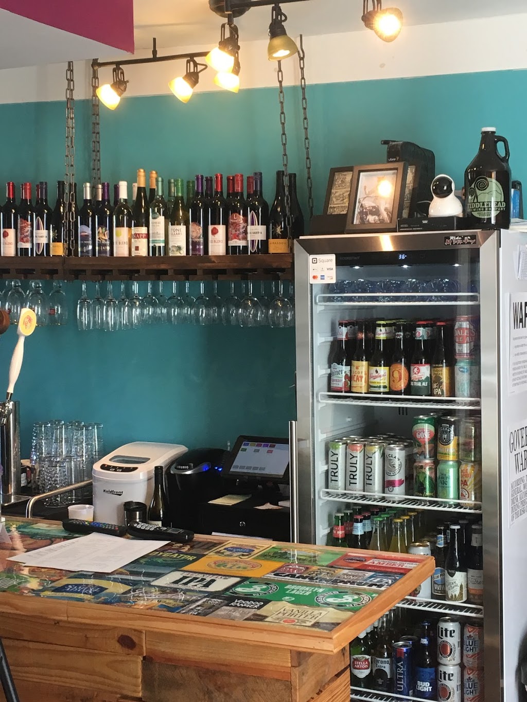 Main Street Crafts and Drafts | 201 W Main St, Sackets Harbor, NY 13685, USA | Phone: (315) 646-7146