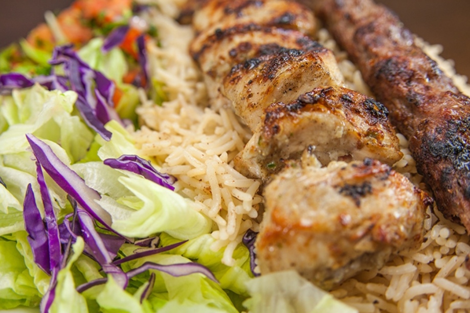 Caravan Kabob House Mississauga | 5955 Latimer Dr, Mississauga, ON L5V 0B7, Canada | Phone: (905) 813-9889