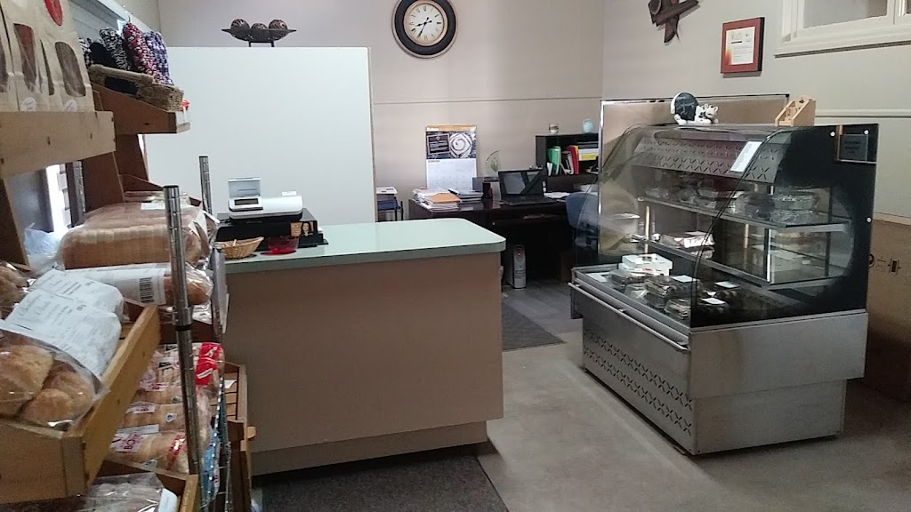 Boulangerie Travailleurs Co-Op | 187 Rue Boutin, Saint-Fabien-de-Panet, QC G0R 2J0, Canada | Phone: (418) 249-4341