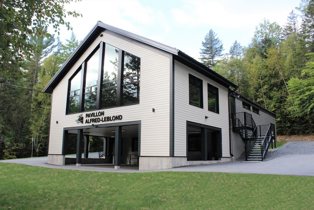 Constructions G B M Inc (Les) | 171 181e Rue, Beauceville, QC G5X 2S9, Canada | Phone: (418) 774-9653